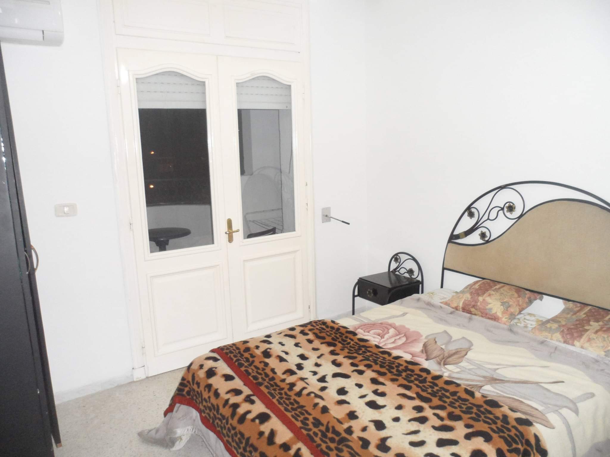 Ariana Ville Cite Ennasr 2 Location vacances Appart. 2 pices S1 meubl  par nuite 90dt