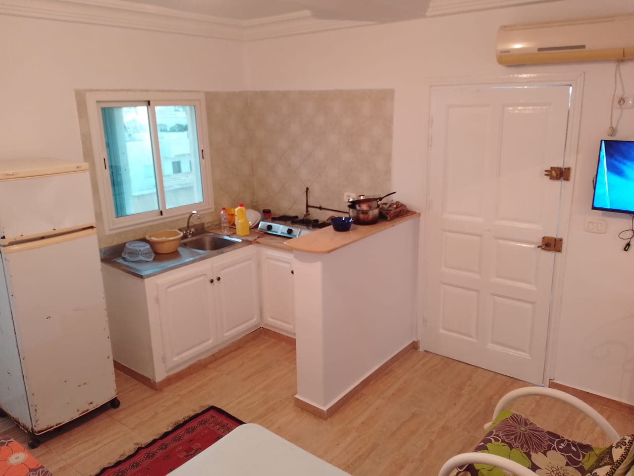 Hammam Chatt Borj Cedria Location vacances Appart. 1 pice Studio s1 bien quip  cit erriadh