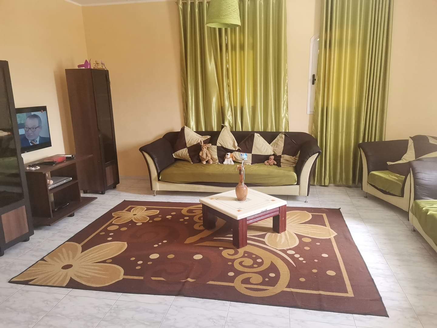 Tabarka Tabarka Location vacances Appart. 3 pices tage de villa climatis centre ville