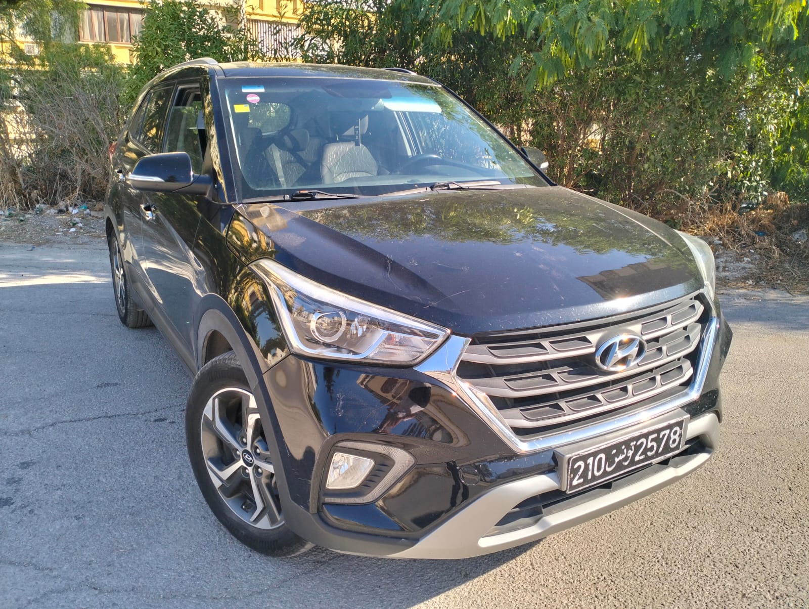 Ariana Ville Cite Ennasr 2 Hyundai Autre Modle Hyundai creta 2019 90000 km 7cv bvm