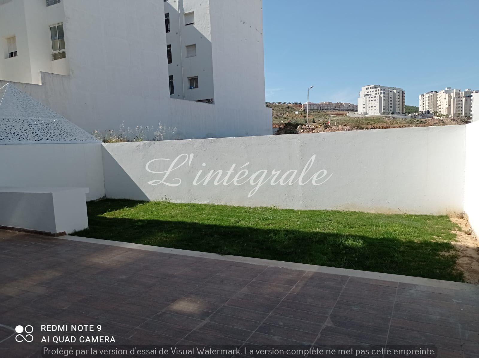 Ariana Ville Cite Ennasr 2 Location Appart. 3 pices S2 avec jardin