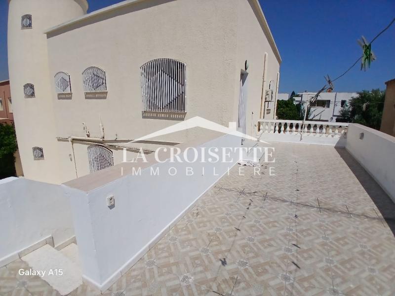 La Marsa Cite El Moustakbel (La Marsa) Location Appart. 3 pices Etage de villa s2  la marsa mel0539