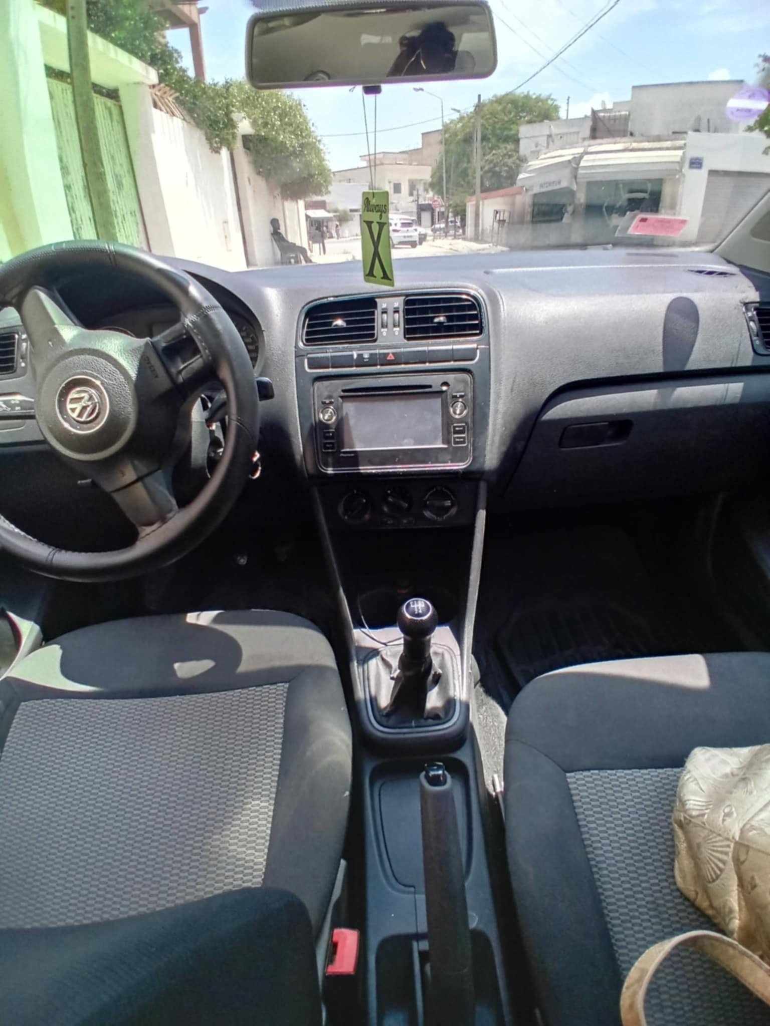 Sidi El Bechir Monfleury Volkswagen Polo 7 Magnifique polo 7  en trs bon tat