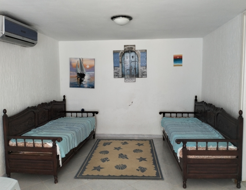 El Haouaria Cite Touristique Location vacances Maisons Magnifique bungalow avec jardin paradisiaque
