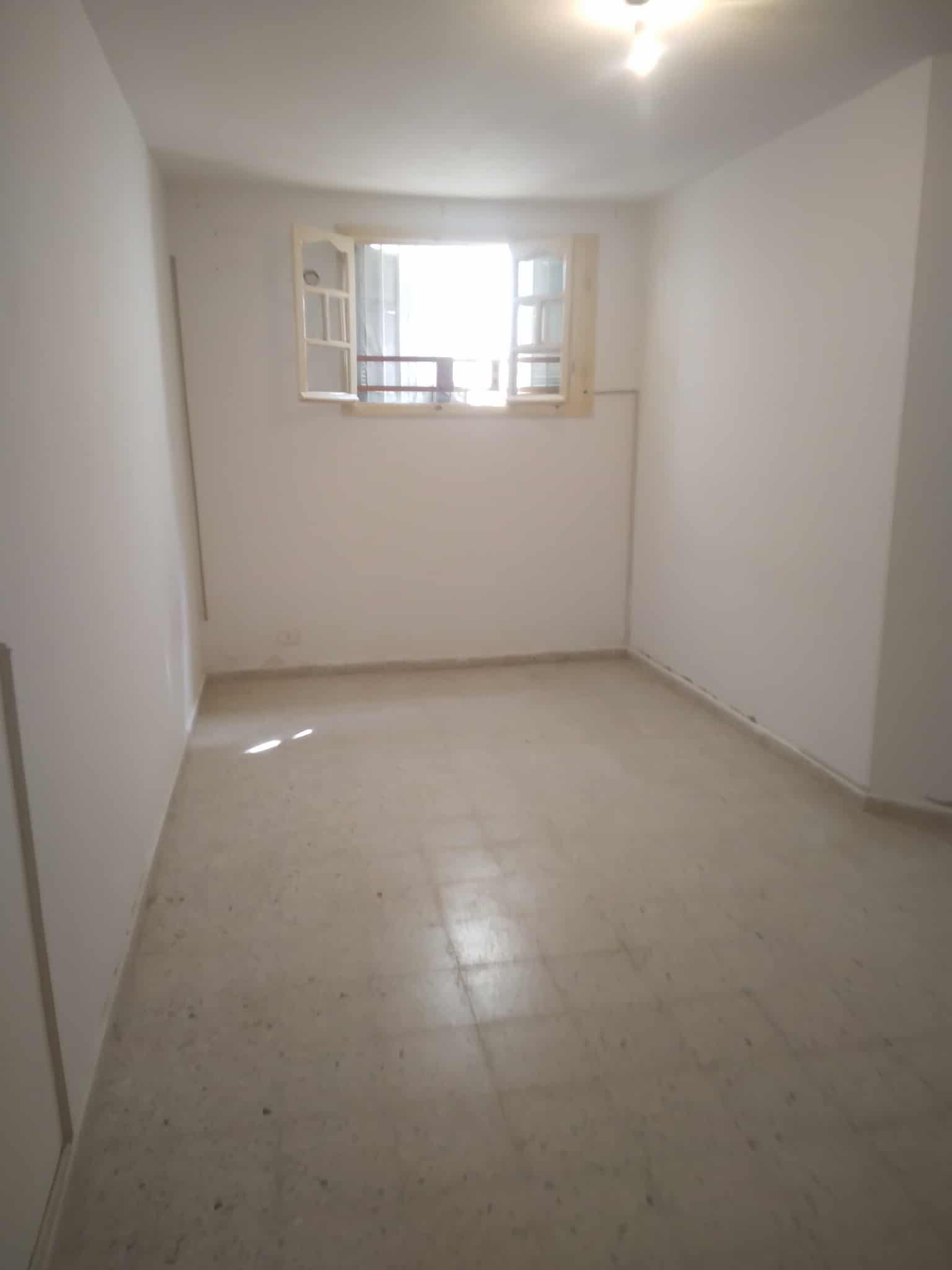 Carthage Cartage Byrsa Location Appart. 2 pices Studio s1 pres ambassade de cameroun couple marie