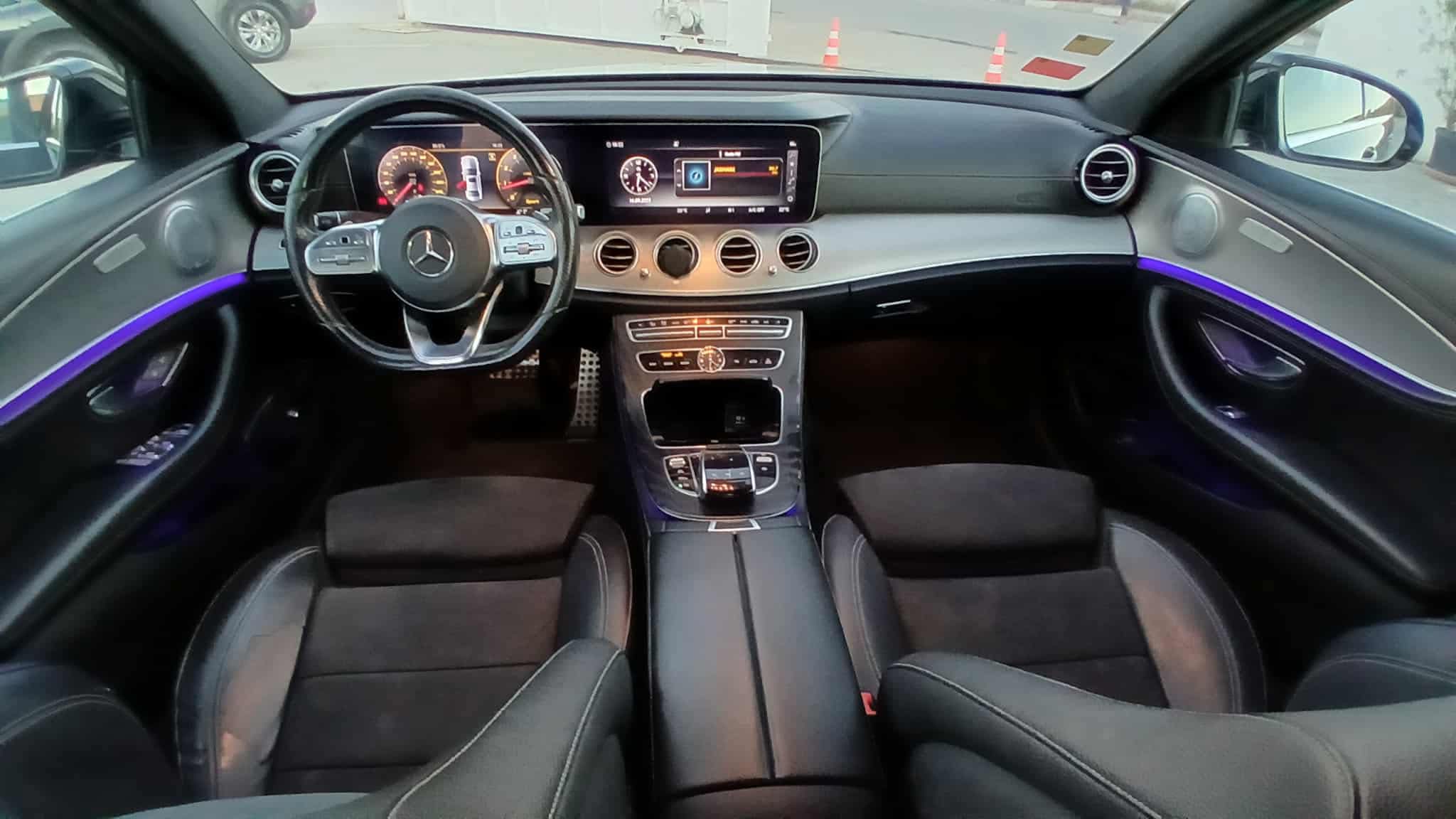 La Marsa Marsa Safsaf Mercedes E E200 amg trs propre