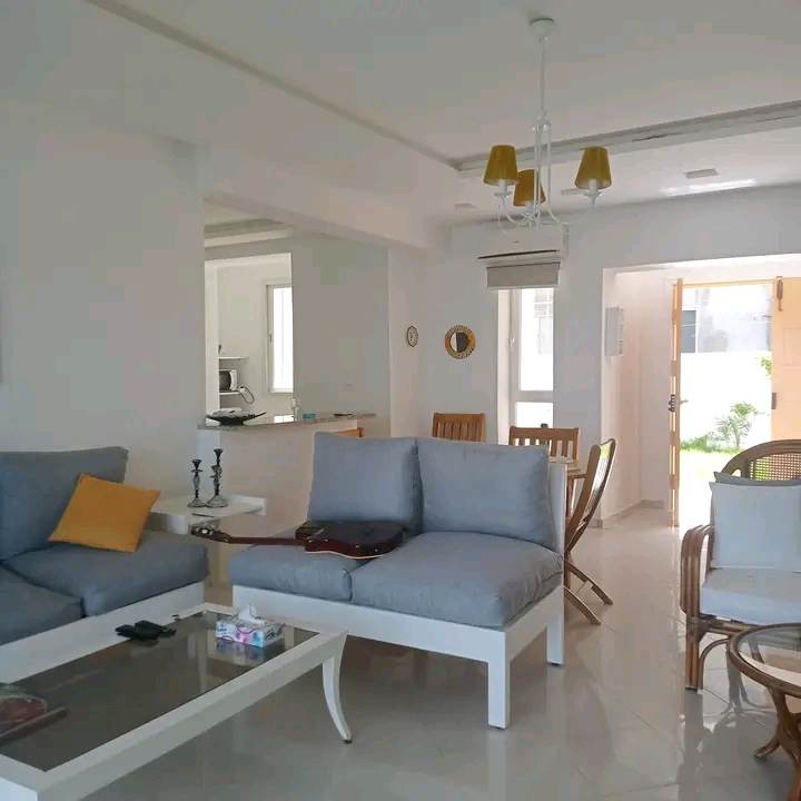Hammam El Ghezaz Ezzahra Vente Maisons Villa haut standing  ezzahra hammem ghzez