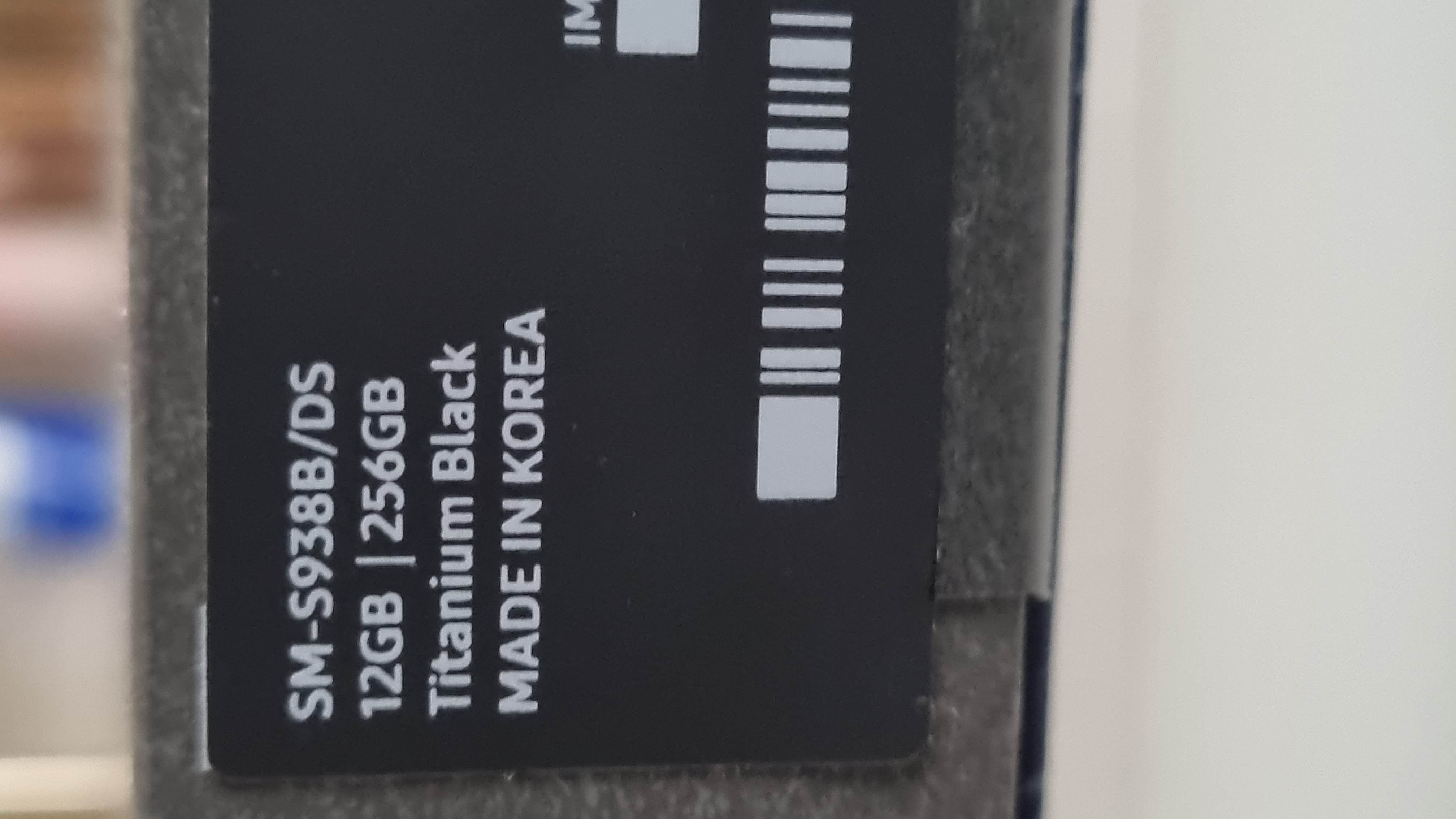 La Soukra Borj Louzir Samsung  Autre Modle Samsung s25 ultra 12g   256g