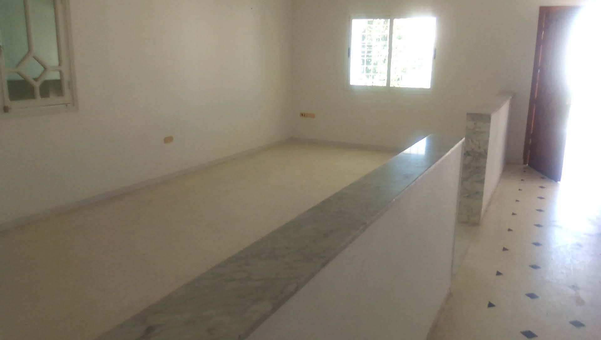 Le Bardo Le Bardo Location Appart. 5 pices+ Grand tage s4 trs propre hedi cheker bardo