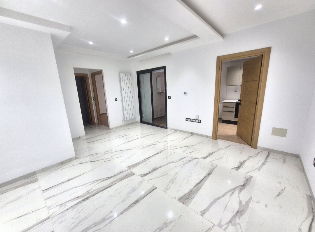 Mnihla Jardins d'el Menzah Location Appart. 1 pice S1 jardins del menzah 2 cte isc