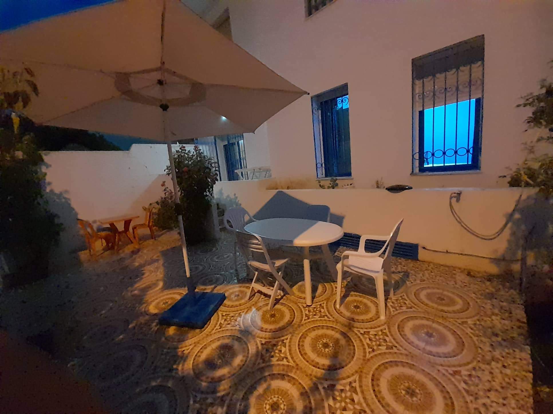 Hammamet&nbsp;Hammamet&nbsp;Location vacances&nbsp;Appart. 3 pi�ces&nbsp;S2 au rdc avec jardin priv�