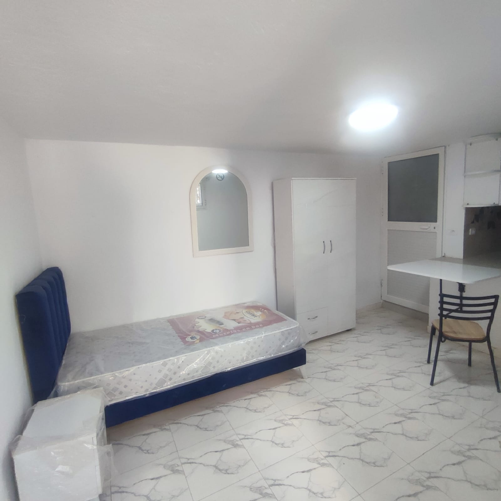 Ariana Ville El Menzah 5 Location Appart. 1 pice Studio neuf aux uv4