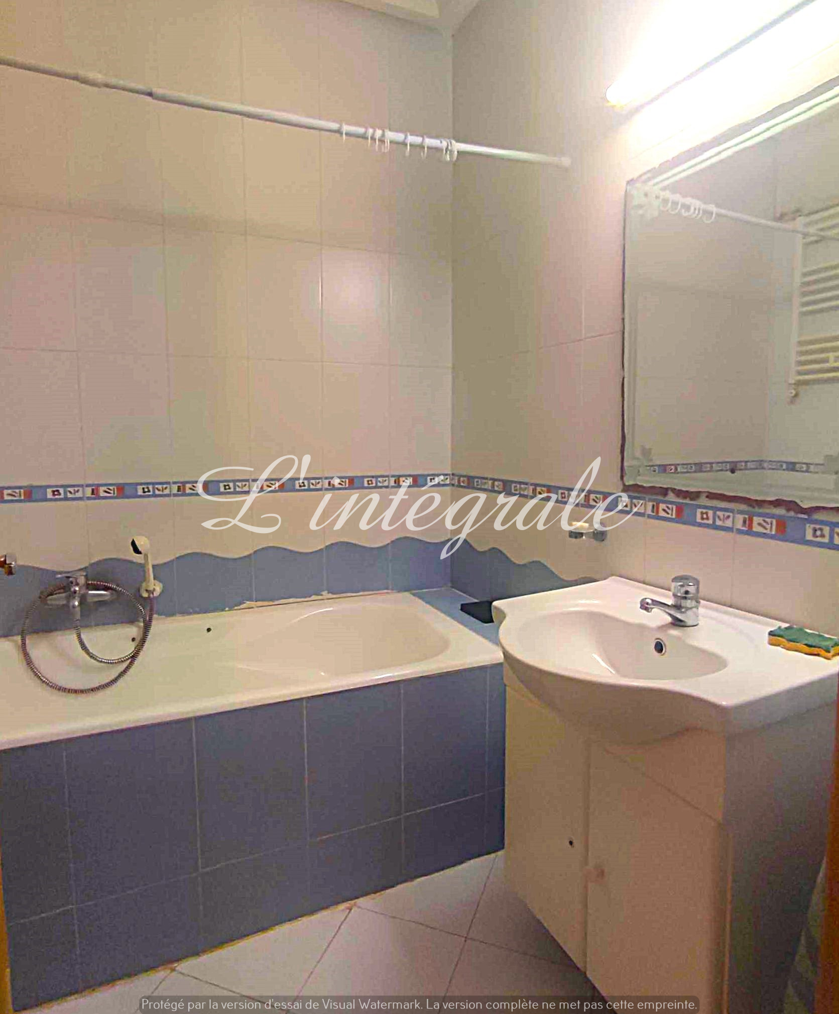 Ariana Ville Cite Ennasr 2 Location Appart. 2 pices S1 bien meubl longue dure