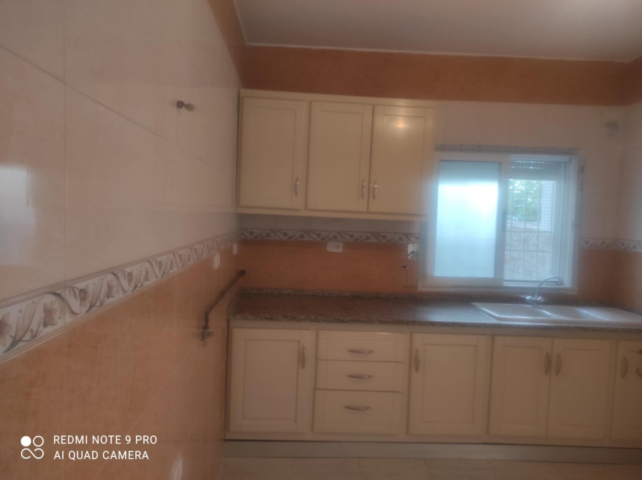 Ariana Ville El Menzah 5 Location Appart. 3 pices Appartement  3pices