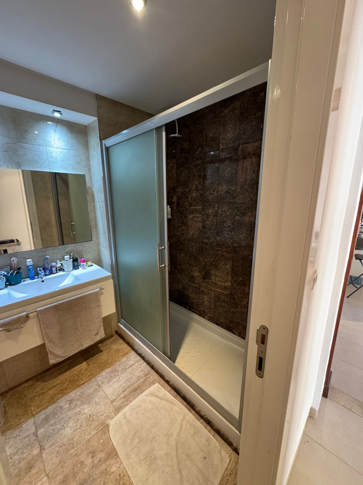 Akouda Chatt Meriem Vente Appart. 1 pice S1  rsidence folla chat mariem