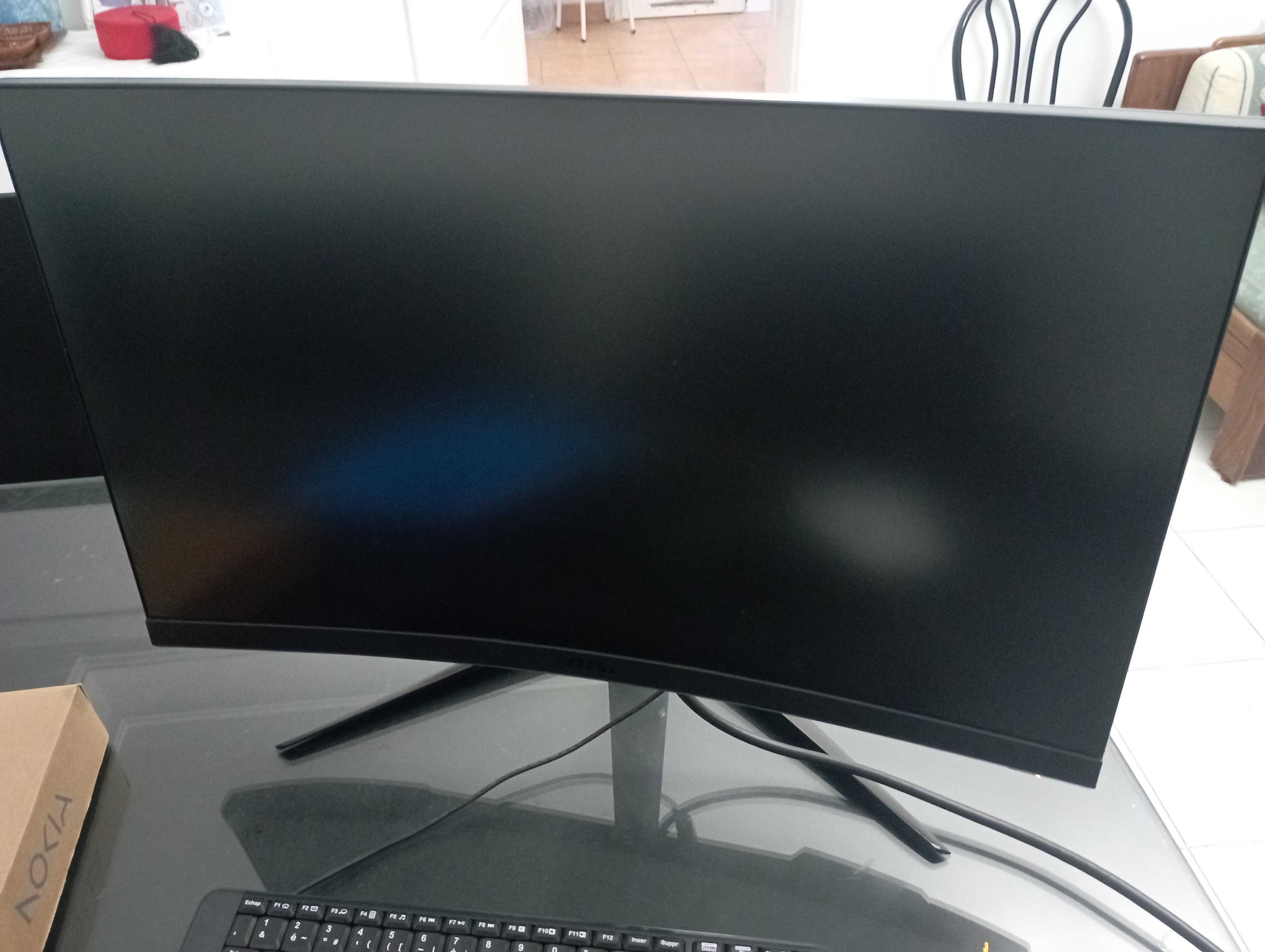 Ariana Ville Cite Ennasr 2 Ordin. familial Autre 27 pouces cran gamer m