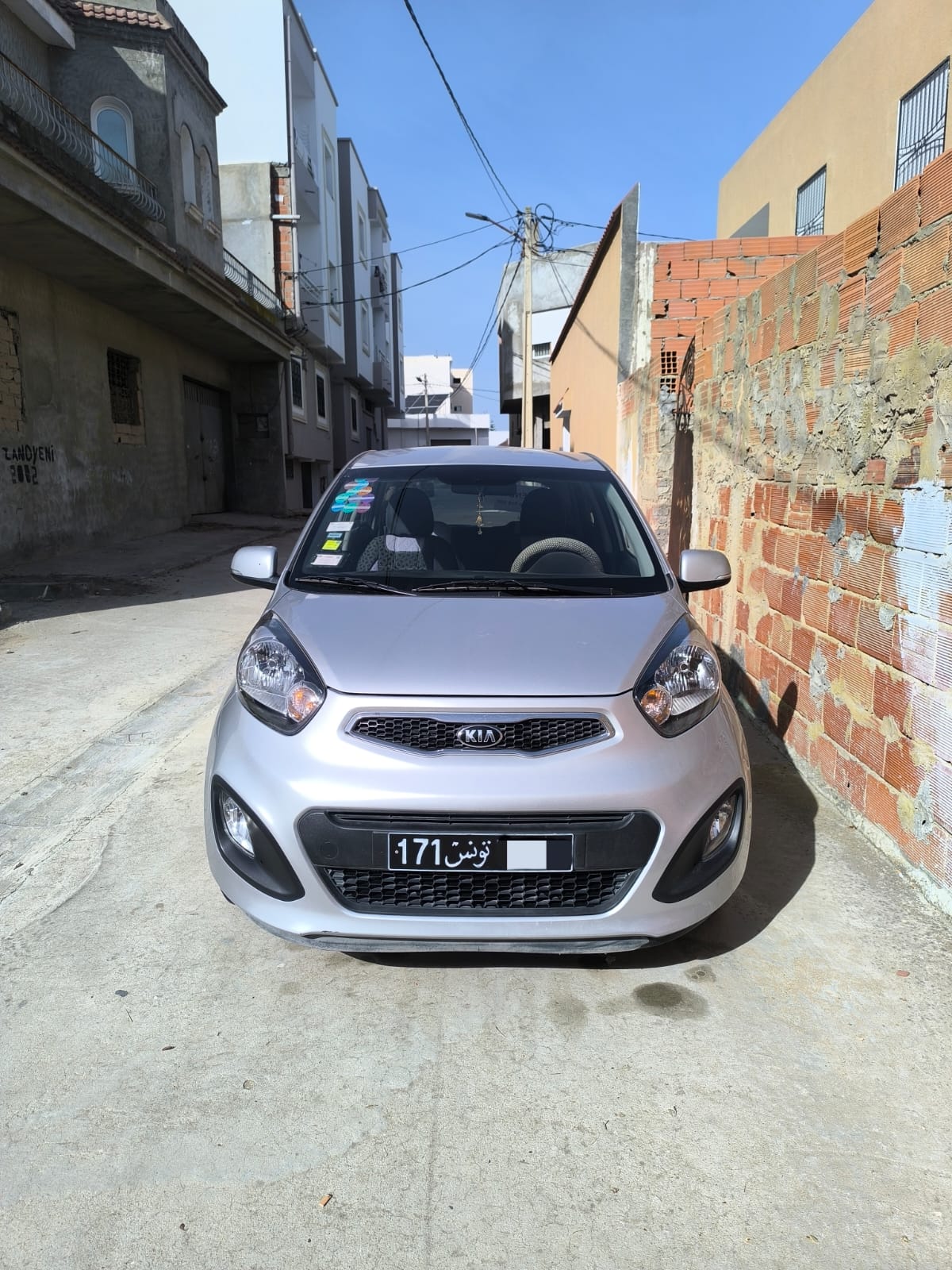 Menzel Jemil Menzel Jemil Kia Picanto Kia picanto  premire main  99200 km