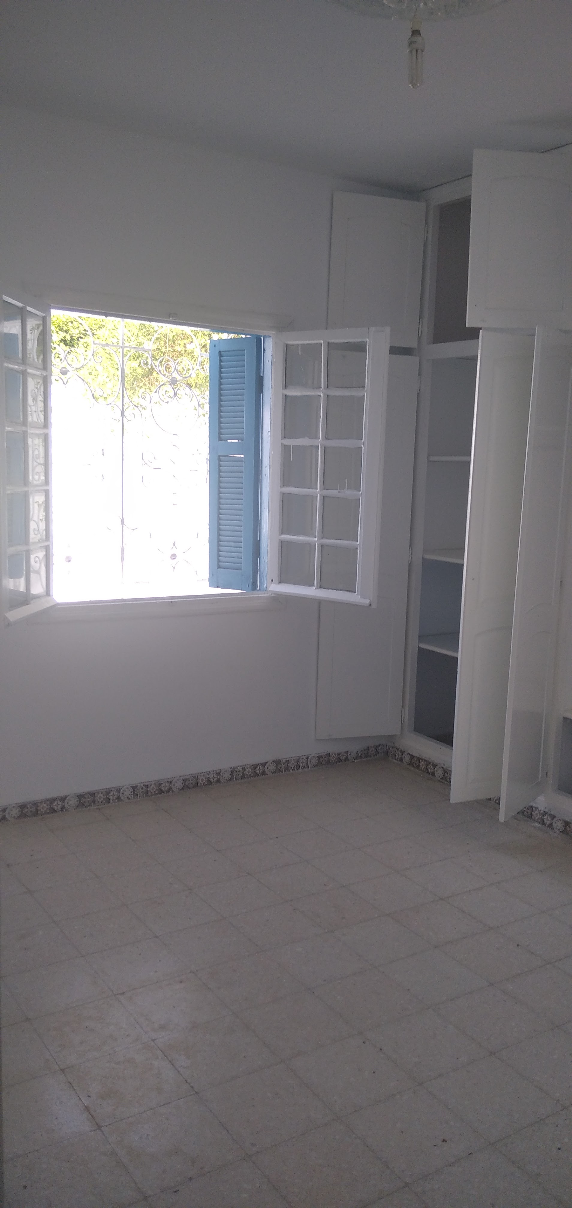 Raoued Cite Ennkhilet Vente Maisons Villa s3 avec jardin titre individuel