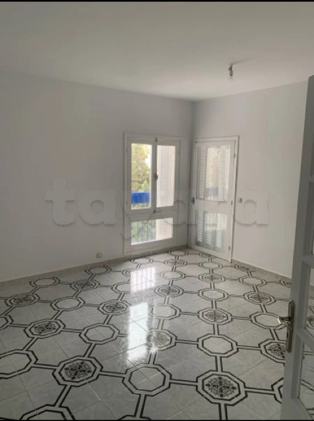 Ariana Ville&nbsp;El Menzah 7&nbsp;Location&nbsp;Appart. 4 pi�ces&nbsp;S plus 3 r�nov� a el manzah 7 wb