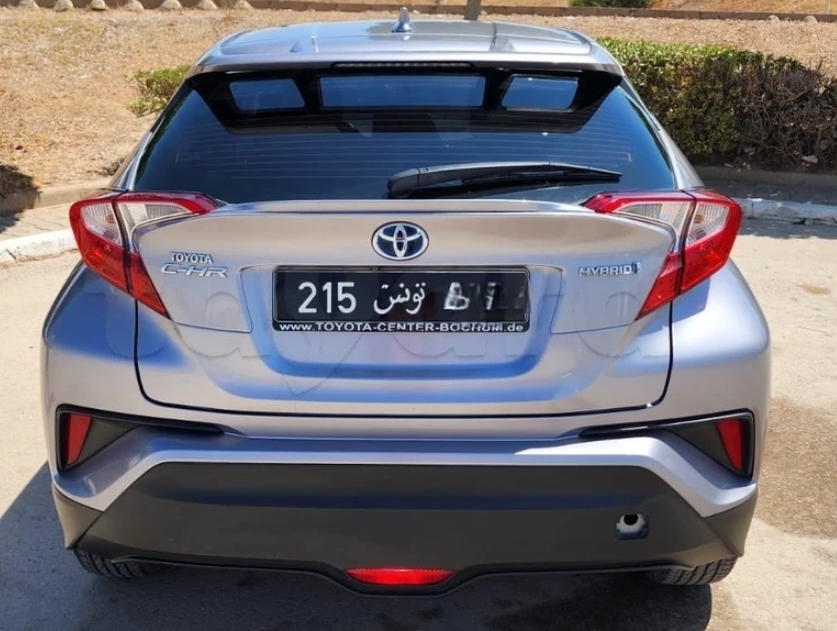 Ariana Ville Riadh Landlous Toyota Autre Modle Toyota chr hybrid