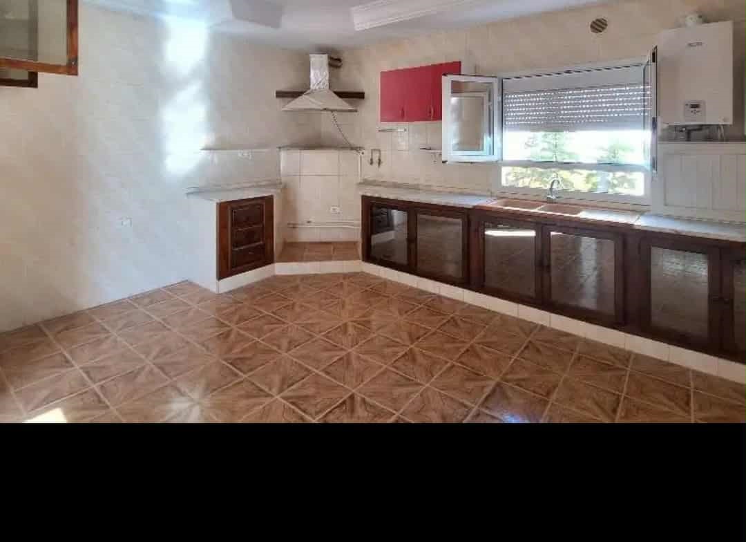 Ain Zaghouan Jardins de Carthage Location Appart. 3 pices tage  au 1er tage  les jardins carthage