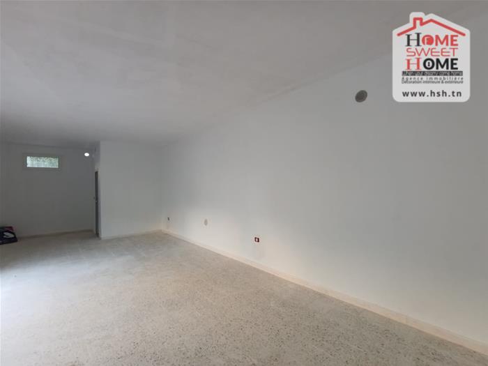 La Marsa&nbsp;Marsa Ennassim&nbsp;Location&nbsp;Surfaces&nbsp;Local commercial mirna � marsa tabek