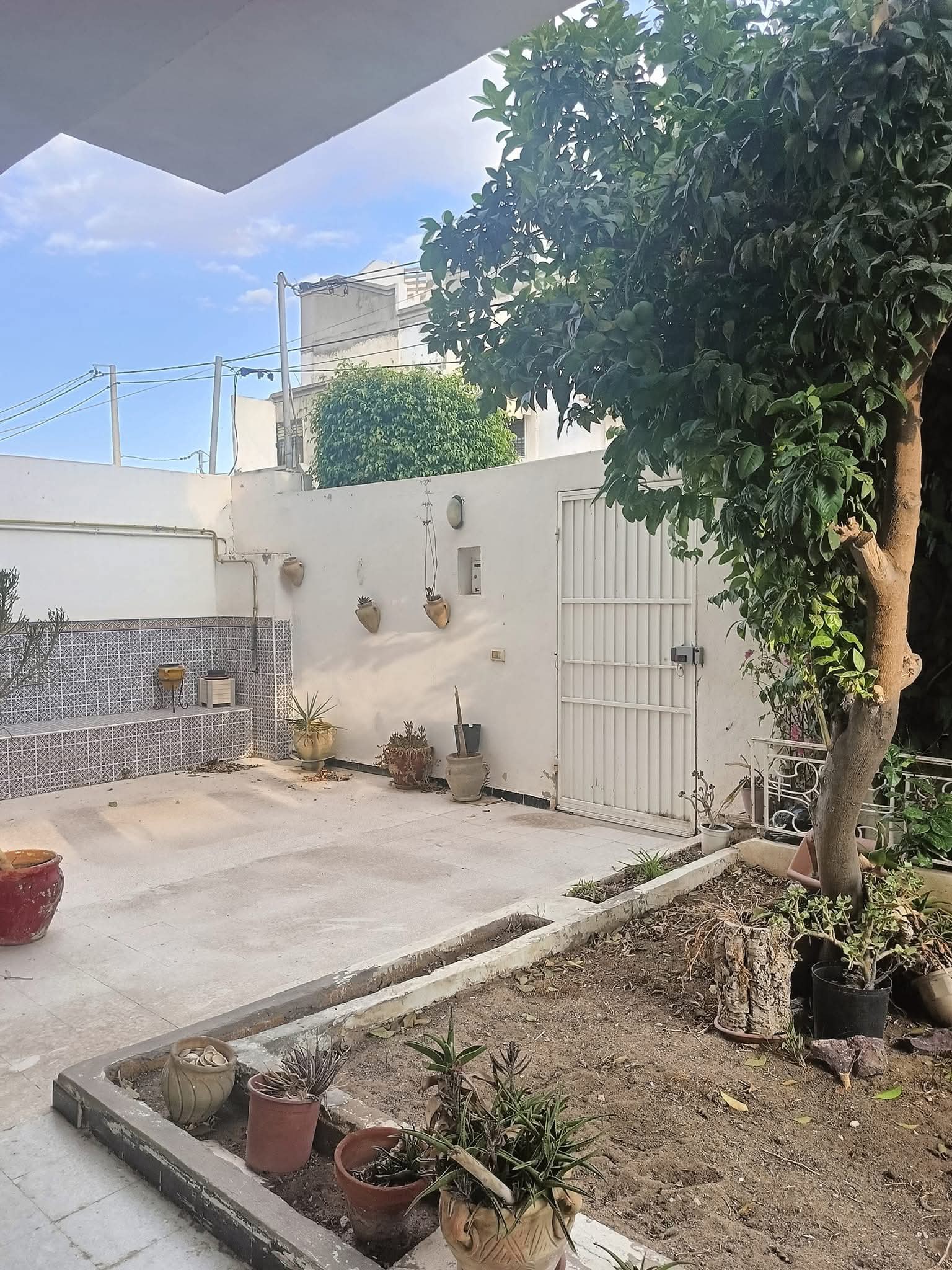 Ariana Ville Ariana Vente Maisons Villa compos de deux tages indpendante