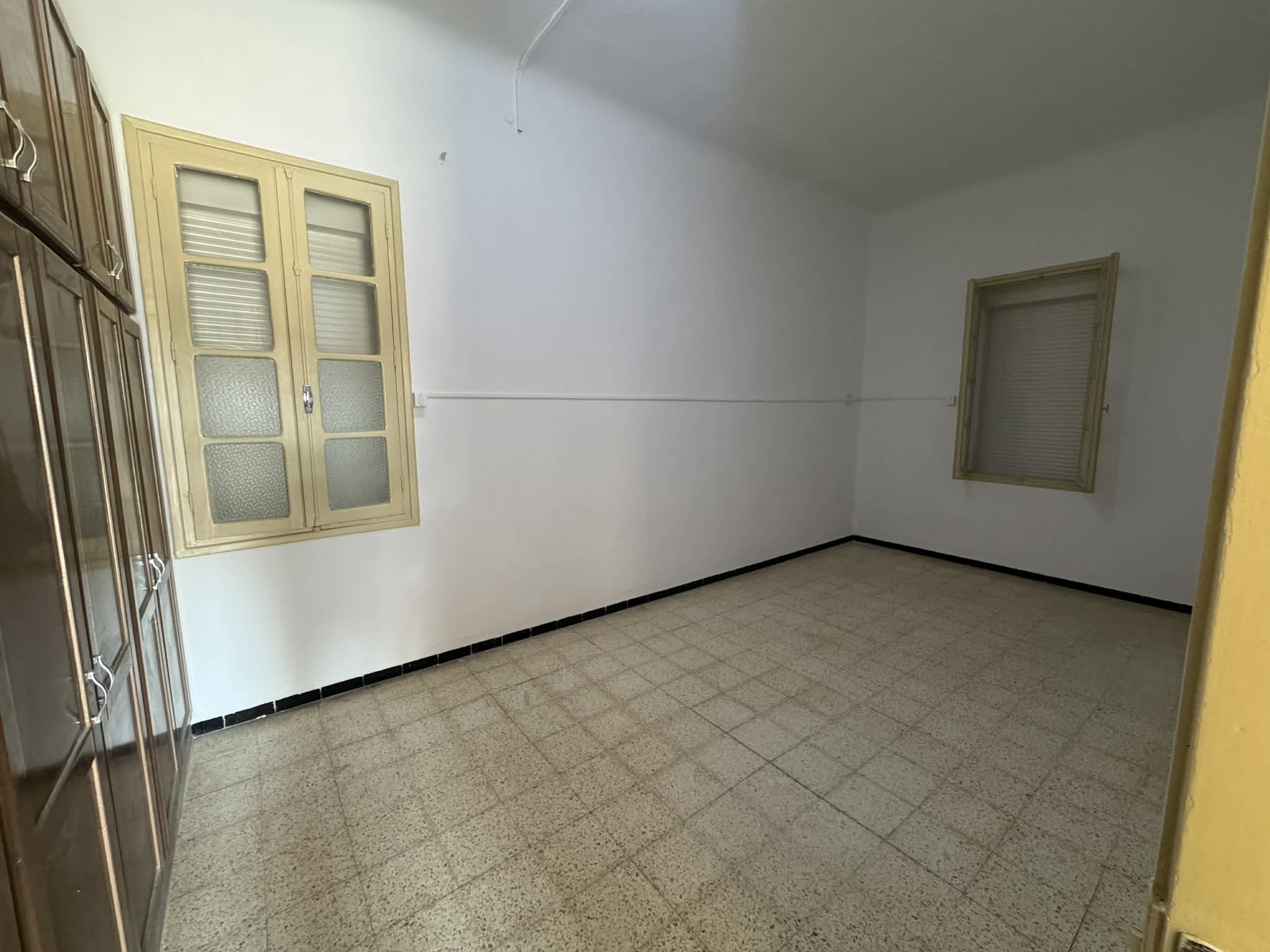 Sakiet Ezzit Sakiet Ezzit Location Appart. 3 pices Maison indpendante 3 chambres