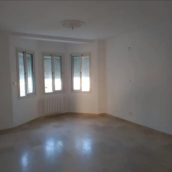 Mnihla Cite Ennasr Location Appart. 4 pices Un lumineux appartement s3  ennasr2