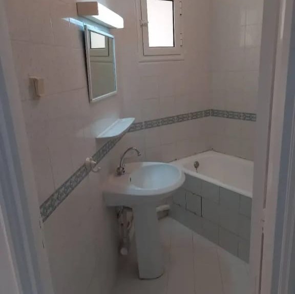 Mnihla Cite Ennasr Location Appart. 4 pices Un lumineux appartement s3  ennasr2