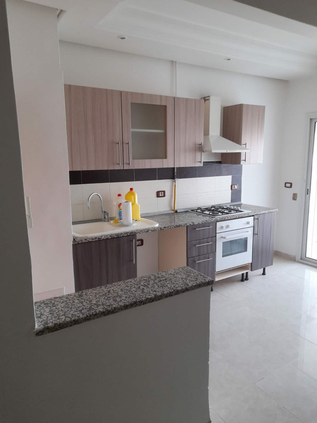 El Menzah&nbsp;El Menzah 9&nbsp;Location&nbsp;Appart. 2 pi�ces&nbsp;Un magnifique s1 hs � menzah9c