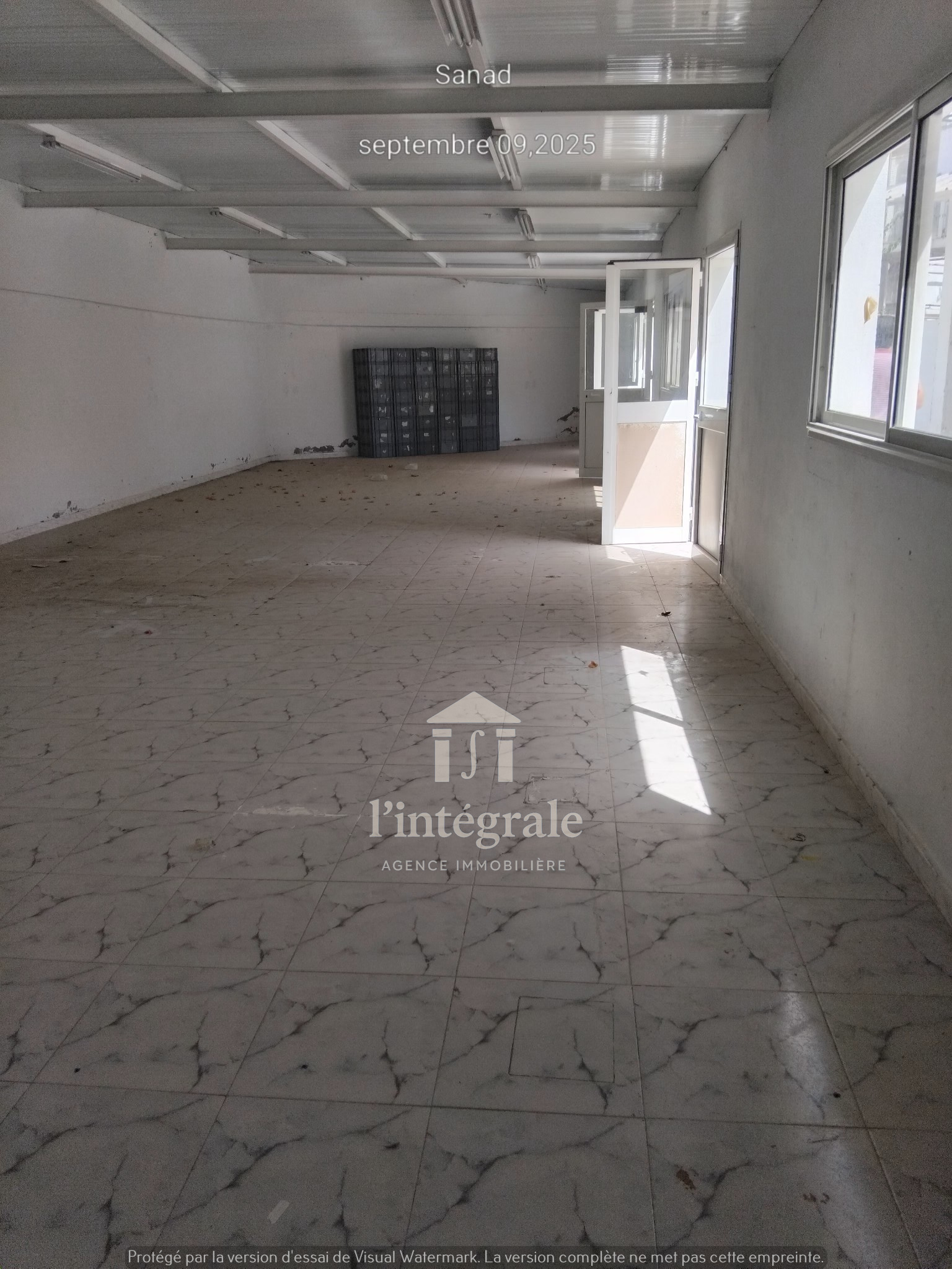 Cite El Khadra El Charguia Location Surfaces Usine et administration  charguia2