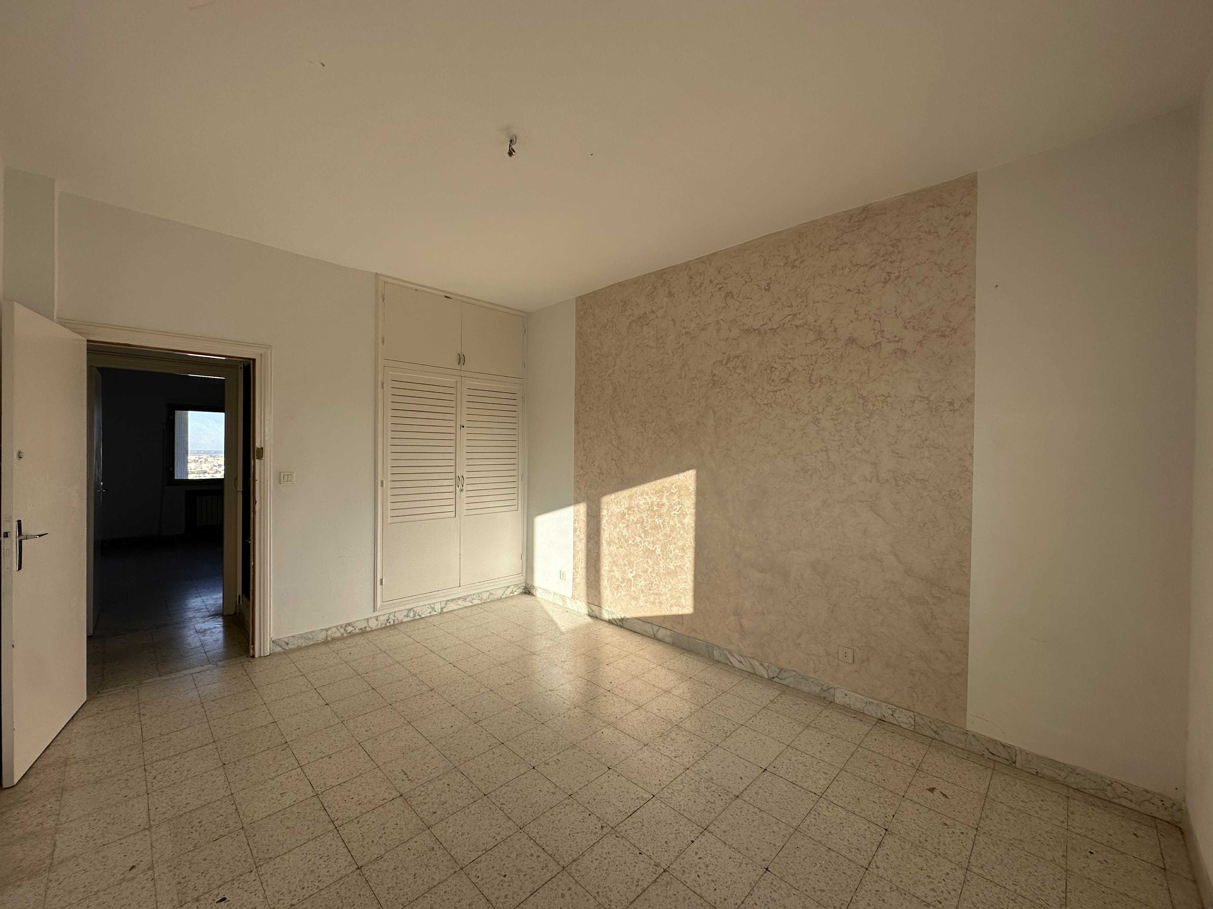 Ariana Ville&nbsp;El Menzah 6&nbsp;Vente&nbsp;Appart. 4 pi�ces&nbsp;Appart s3 � menzah 6 avec une vue panoramique