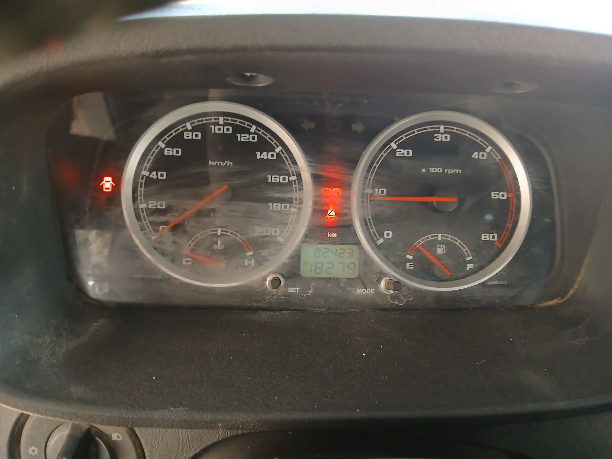 Sousse Jaouhara Sahloul Tata Tata Tata xenon 4 portes