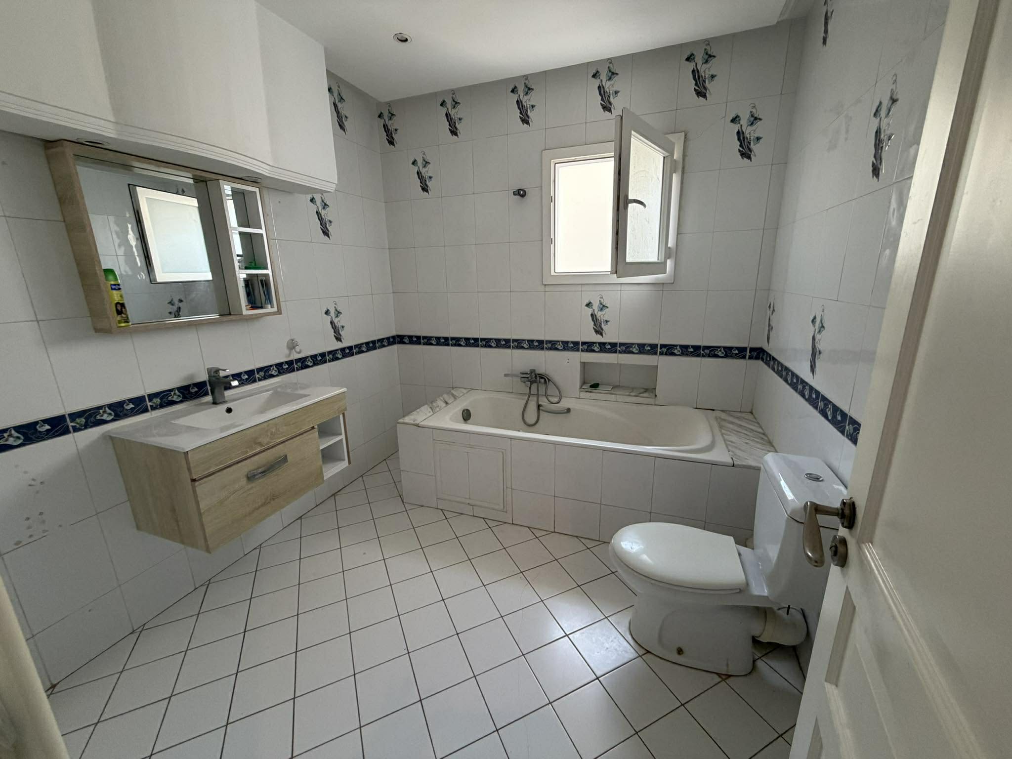 La Marsa&nbsp;Berge Du Lac&nbsp;Vente&nbsp;Appart. 4 pi�ces&nbsp;S3 595 md lac 1