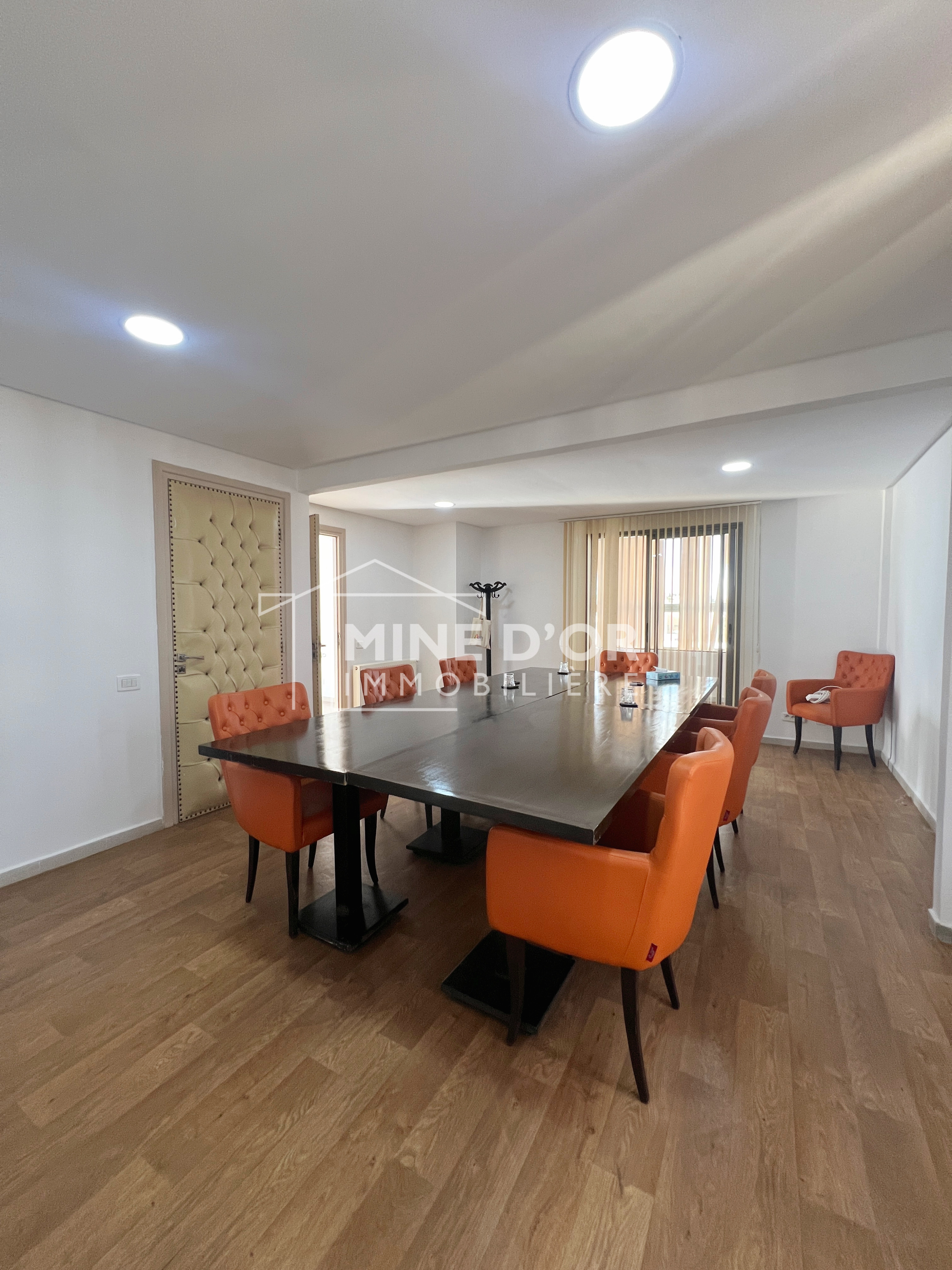 Bab Bhar&nbsp;Montplaisir&nbsp;Bureaux & Commerces&nbsp;Bureau&nbsp;Al immeuble � kheiredine pacha montplaisir