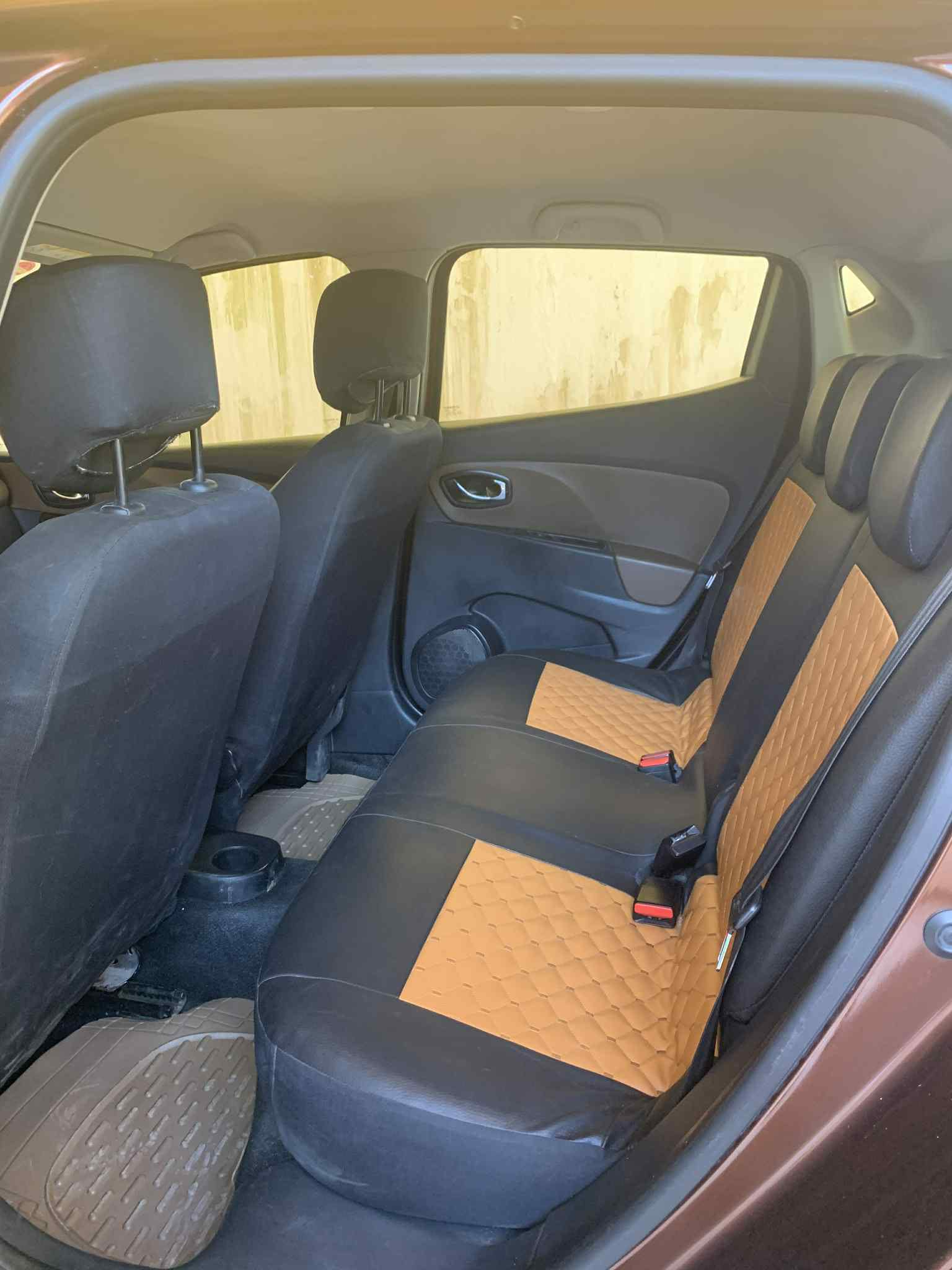 Raoued&nbsp;Cite El Ghazala 1&nbsp;Renault&nbsp;Clio&nbsp;Renault clio 4