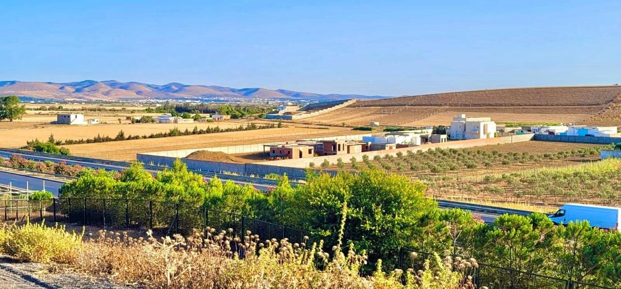 Sidi Thabet&nbsp;Sidi Thabet&nbsp;Vente&nbsp;Surfaces&nbsp;L'adresse d'exception � sidi thabet