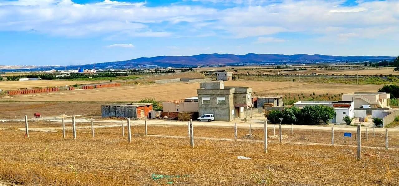 Sidi Thabet&nbsp;Sidi Thabet&nbsp;Terrain&nbsp;Terrain agricole&nbsp;Terain a sidi thabet 222 m2 a 555000