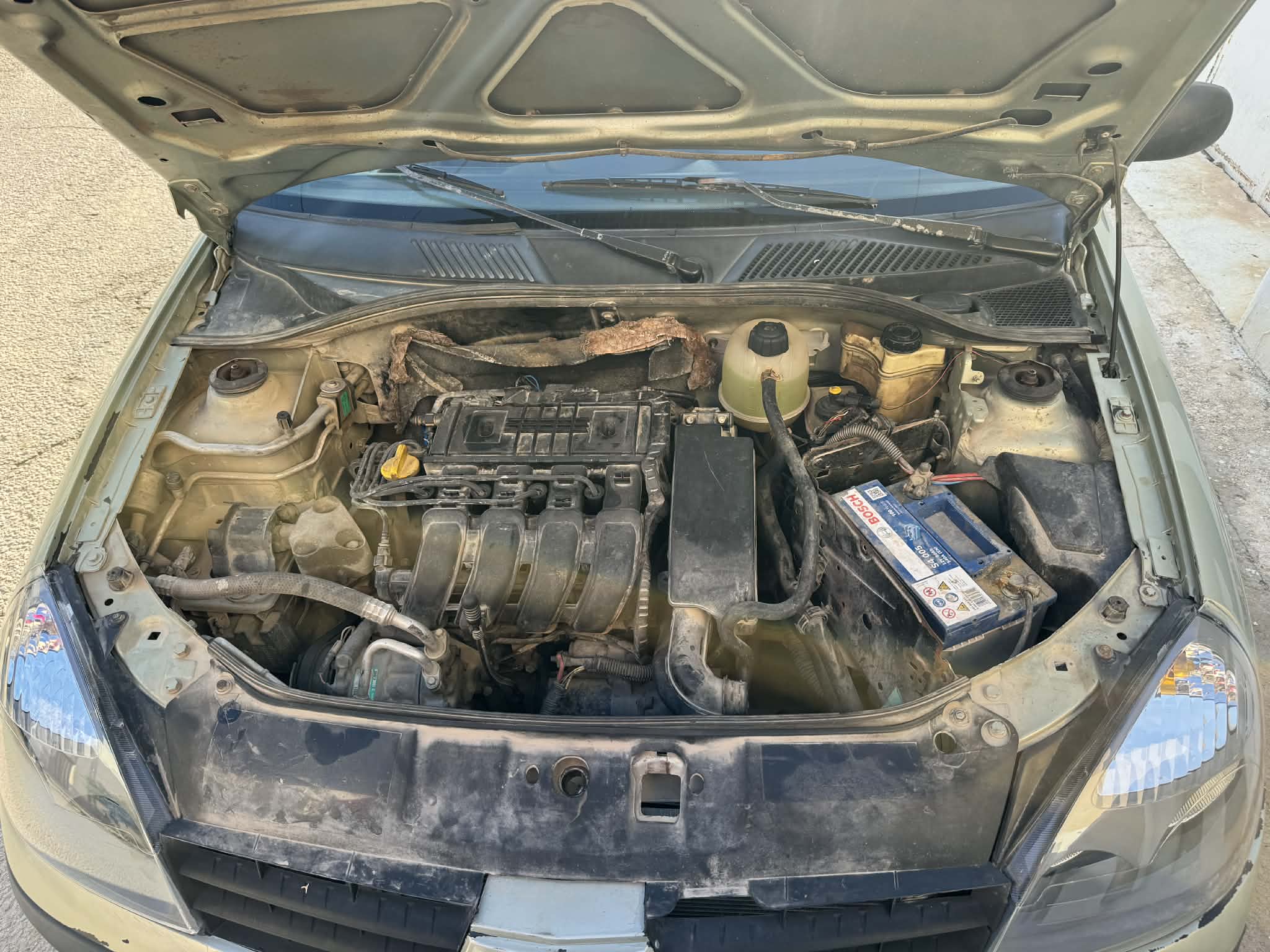 Menzel Temime&nbsp;Menzel Temime&nbsp;Renault&nbsp;Clio&nbsp;Clio classique en tr�s bon �tat