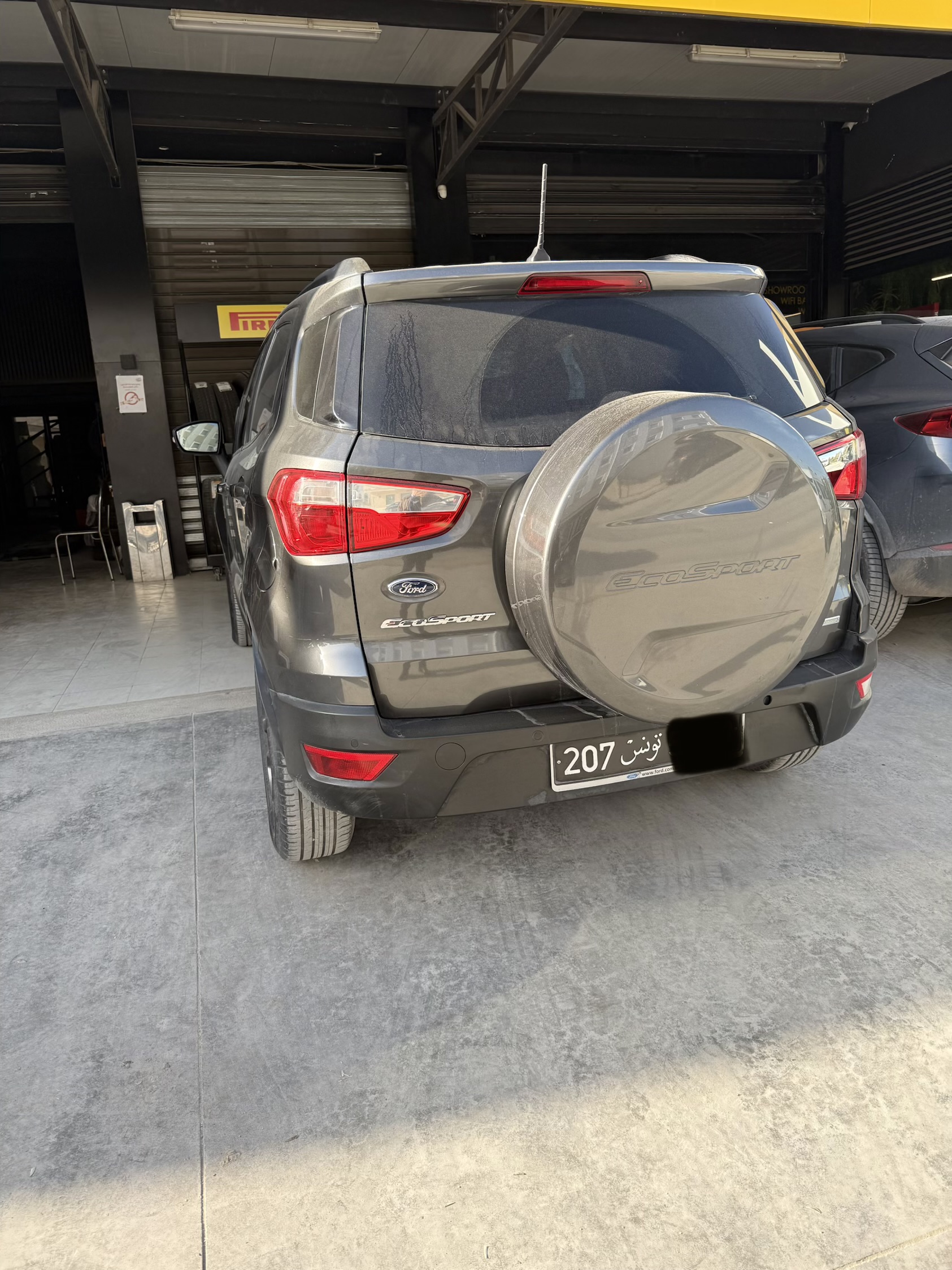 Mnihla&nbsp;Jardins d'el Menzah&nbsp;Ford&nbsp;Autre Mod�le&nbsp;Ford ecosport en excellent etat