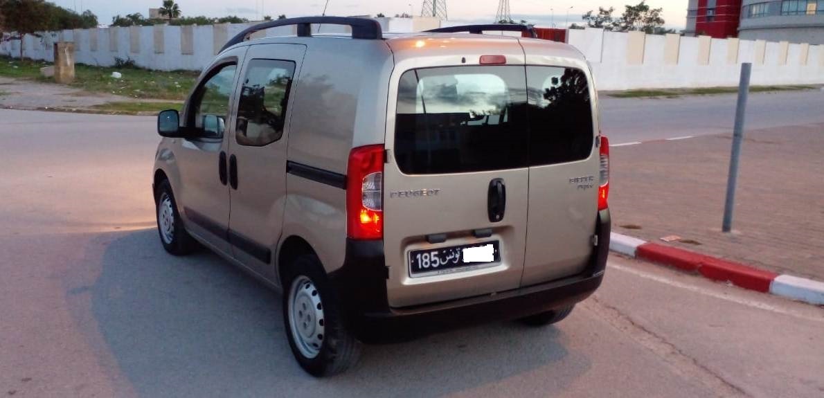 Ain Zaghouan&nbsp;Jardins de Carthage&nbsp;Peugeot&nbsp;Bipper&nbsp;Peugeot bipper teppe