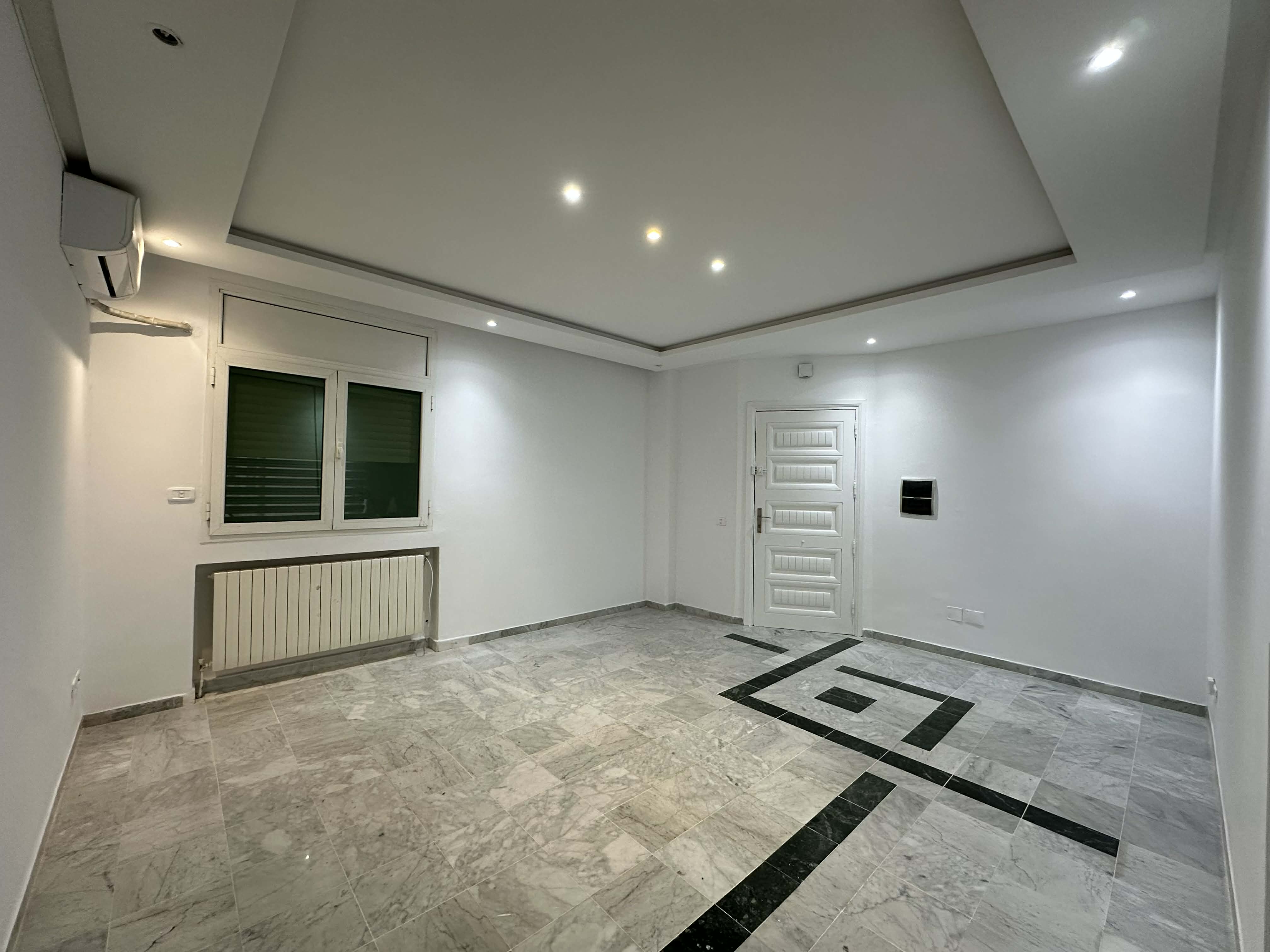 Ariana Ville&nbsp;Cite Ennasr 2&nbsp;Bureaux & Commerces&nbsp;Bureau&nbsp;Bureau a3 avec une terrasse � ennasr 2 hedi nouira