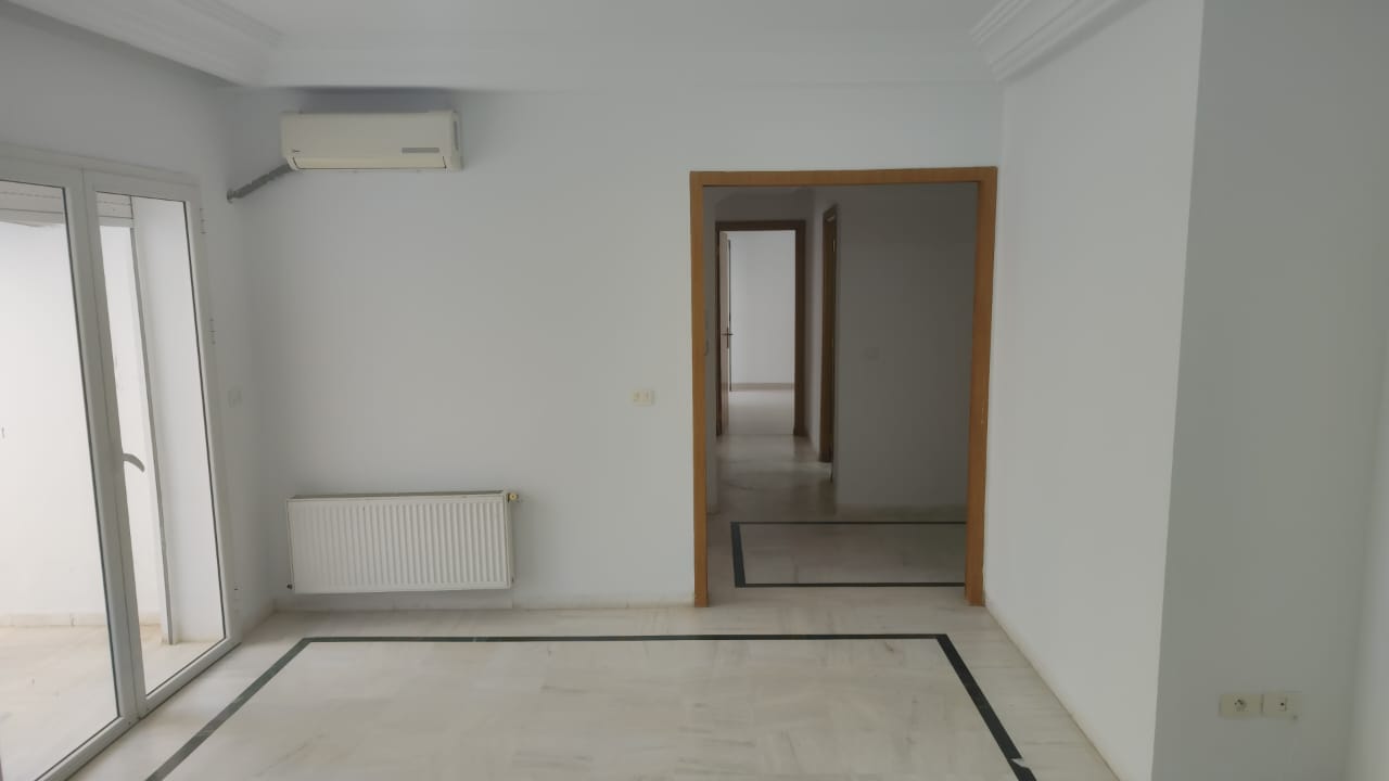 Ain Zaghouan&nbsp;Ain Zaghouan&nbsp;Location&nbsp;Appart. 3 pi�ces&nbsp;Particulier propose un s plus 2 � ain zaghaoun