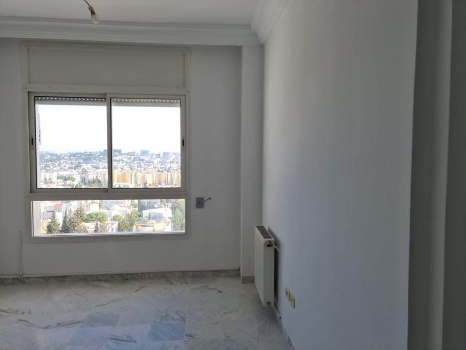 Mnihla&nbsp;Cite Ennasr&nbsp;Location&nbsp;Appart. 4 pi�ces&nbsp;Un spacieux appartement s3 � ennasr2