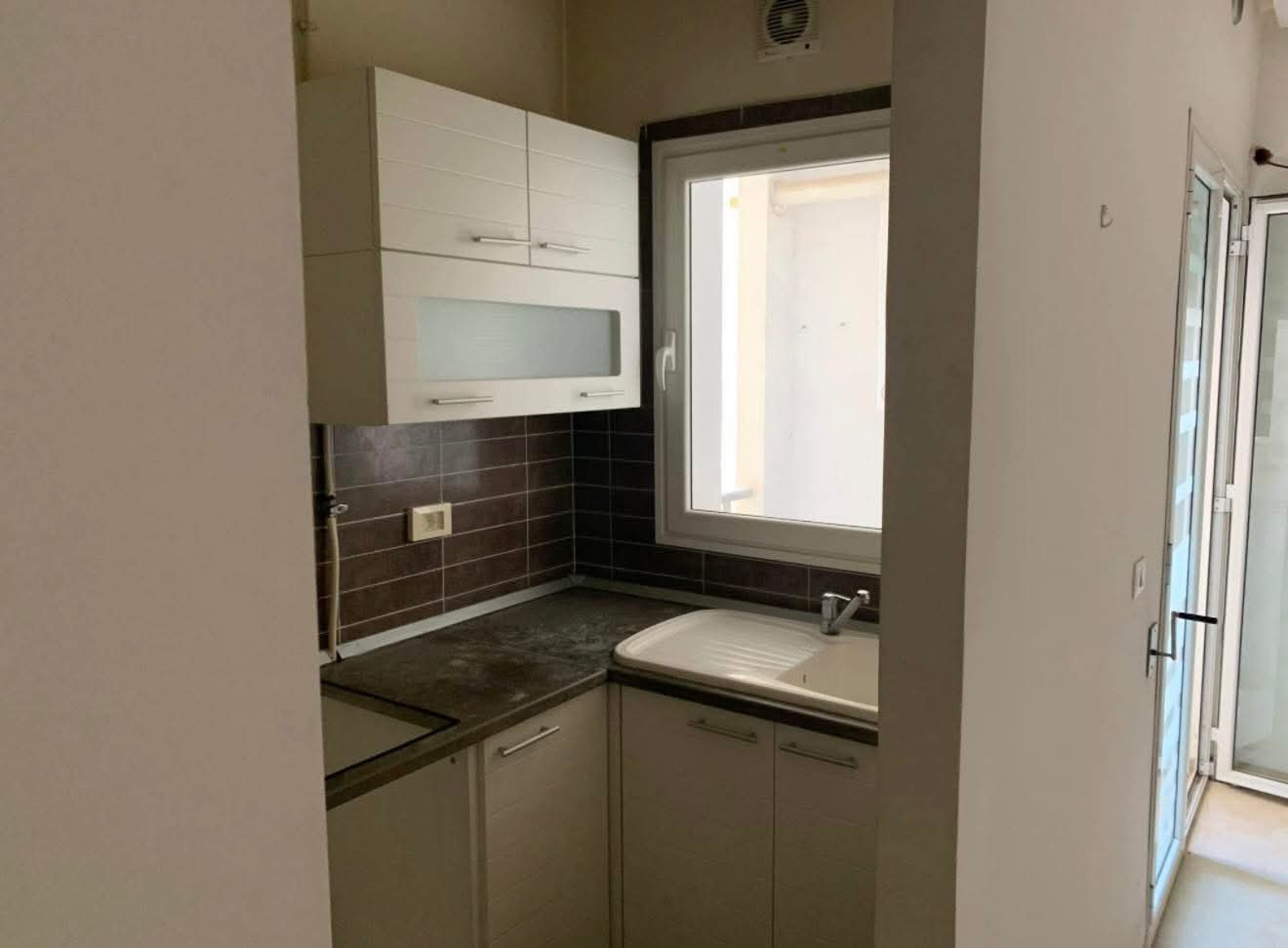 Cite El Khadra&nbsp;Zone urbaine nord&nbsp;Location&nbsp;Appart. 2 pi�ces&nbsp;Un appart s 1 centre urbain nord