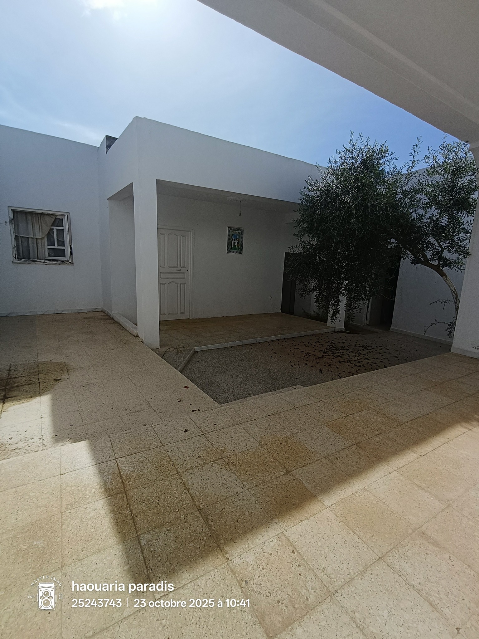 El Haouaria&nbsp;El Haouaria&nbsp;Vente&nbsp;Appart. 4 pi�ces&nbsp;Deux maisons a elhaouaria centre ville