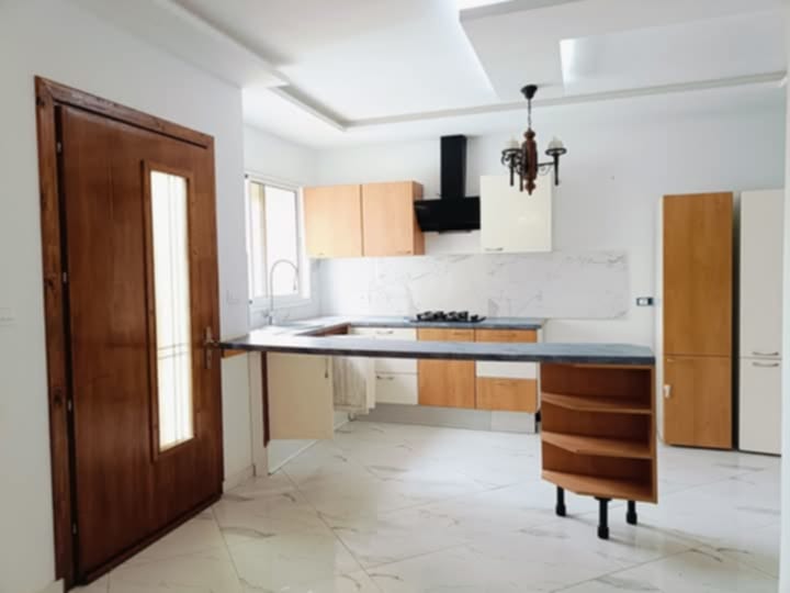 El Haouaria&nbsp;El Haouaria&nbsp;Vente&nbsp;Appart. 3 pi�ces&nbsp;Maison style american au centre ville