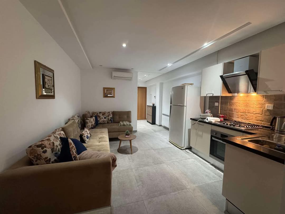 Ariana Ville&nbsp;Cite Ennasr 2&nbsp;Location&nbsp;Appart. 2 pi�ces&nbsp;S1 meuble 1400d ennasr 2