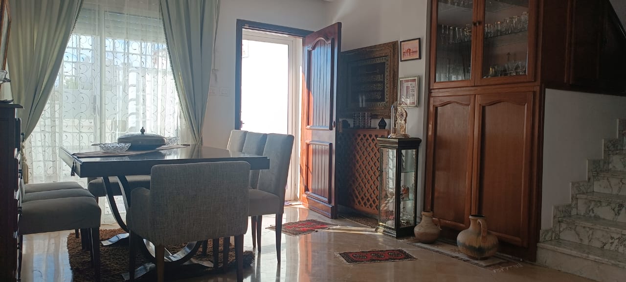 Ariana Ville&nbsp;El Menzah 6&nbsp;Vente&nbsp;Duplex&nbsp;Triplex r�nov� aux uv4 menzah 6